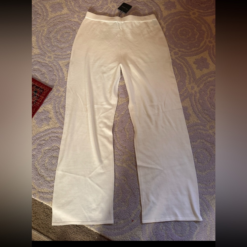St. John White Knit pants
